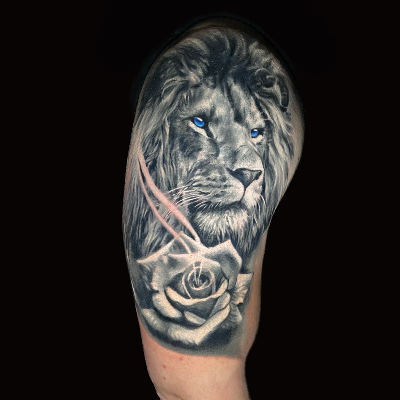 Tattoo by Lorand